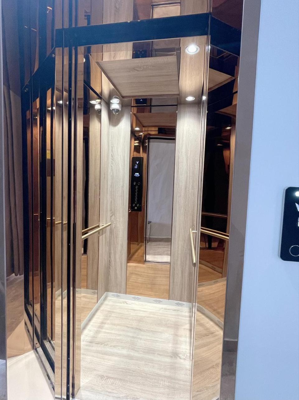 The Ck Hotel 쩌우독 외부 사진
